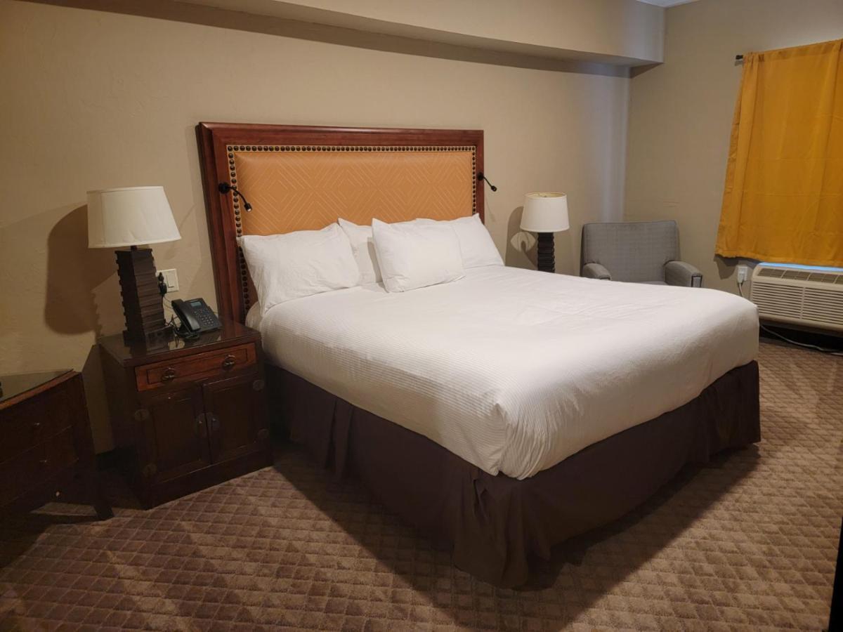 Wagon Wheel Hotel غرب يلوستون المظهر الخارجي الصورة